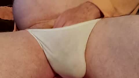 Red online show from May 30, 2:07 pm