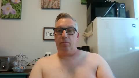 bignhard_69_ online show from May 29, 6:10 pm