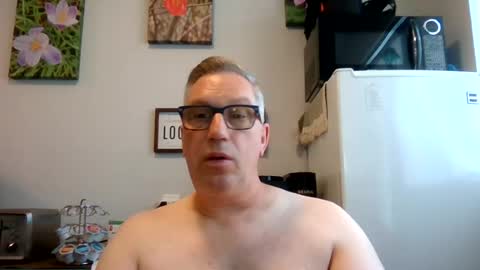 bignhard_69_ online show from July 23, 6:32 pm