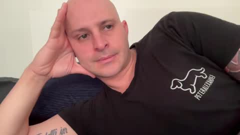 bignthick86er online show from August 12, 3:31 am