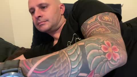 bignthick86er online show from August 12, 9:44 am