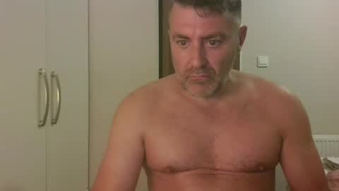 bigtee online show from August 4, 11:02 pm