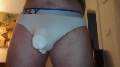 Casey online show from April 4, 6:15 pm