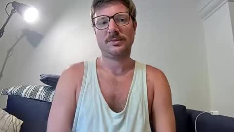 bigthickvic online show from May 16, 1:00 pm
