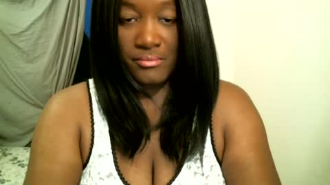 Bigtitscassie online show from August 7, 2:00 am