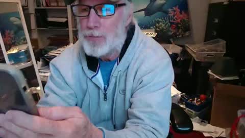 bigwaves1 online show from May 3, 9:09 pm