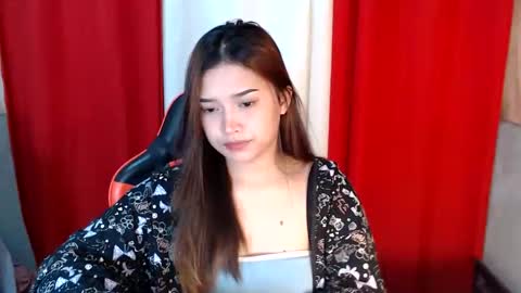 bilat_tinax online show from June 3, 2:48 am