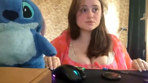 Lina online show from April 26, 7:48 am