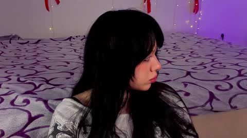 We are Luna and Layla. We are 20  Welcome to our room online show from March 31, 8:33 am