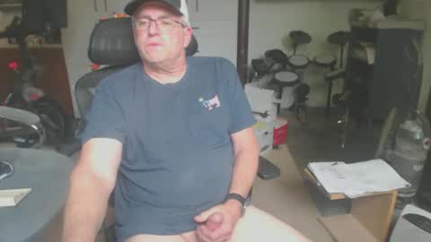 billp750876 online show from May 22, 9:17 pm