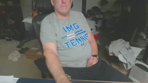billp750876 online show from May 31, 3:58 pm
