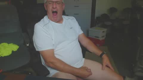 billp750876 online show from July 31, 8:14 pm