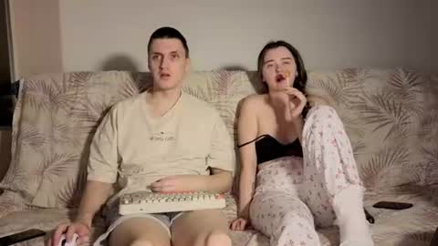 Billy Betty online show from August 13, 5:43 am