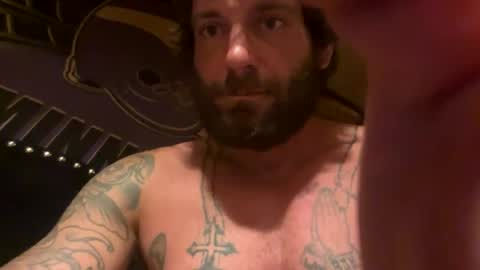 billybobs23 online show from August 2, 5:47 am