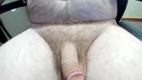billyg23 online show from February 20, 9:17 am