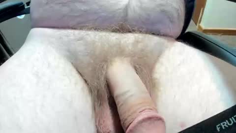 billyg23 online show from February 20, 10:23 am