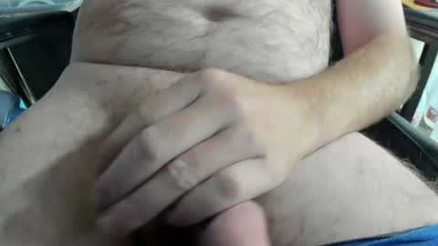billyg23 online show from August 14, 1:53 am