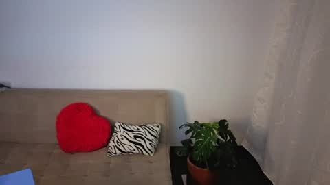 MIA  NINA online show from July 3, 9:55 am
