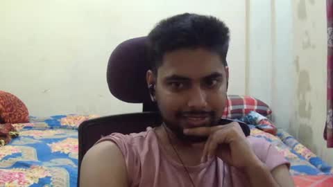 birbikrom104 online show from August 12, 2:52 pm