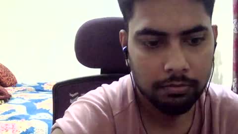 birbikrom104 online show from August 12, 3:58 pm