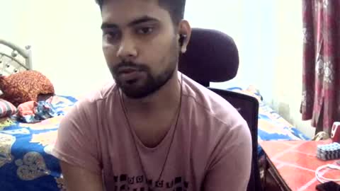 birbikrom104 online show from August 13, 6:05 am