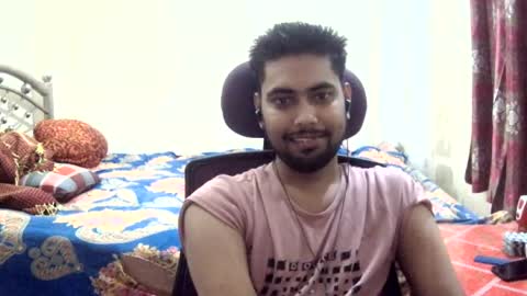 birbikrom104 online show from August 14, 11:47 am