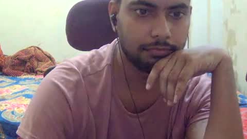 birbikrom104 online show from August 15, 9:13 am