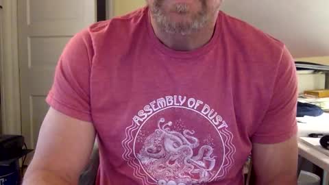 BisonBar online show from April 30, 3:04 pm