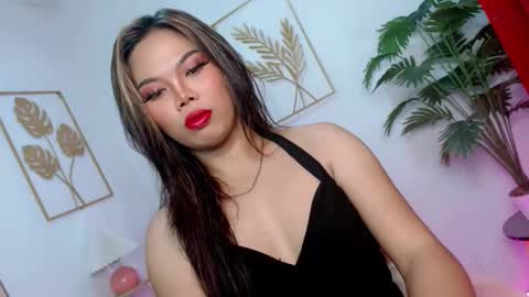 bitchinthecityxx online show from April 27, 3:58 am