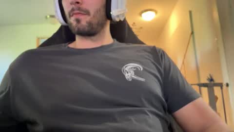 a cool guys online show from June 9, 10:49 pm