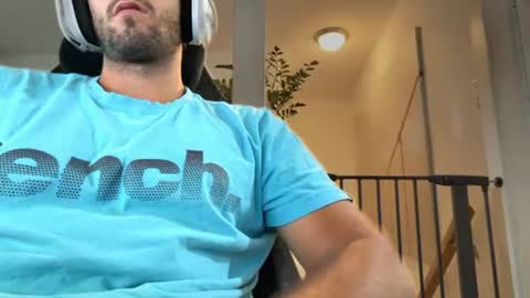 a cool guys online show from August 14, 8:45 pm