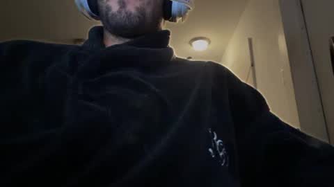 a cool guys online show from August 16, 3:32 am
