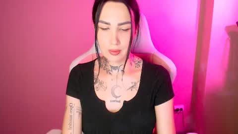 blablablablagirl online show from July 7, 6:23 pm
