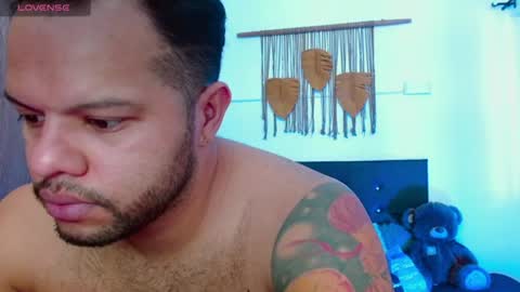 black_adams_ online show from August 3, 4:03 pm