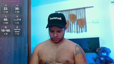 black_adams_ online show from August 13, 4:43 pm