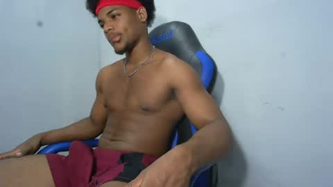 tu morenito online show from July 28, 3:12 am