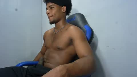tu morenito online show from July 29, 4:36 pm