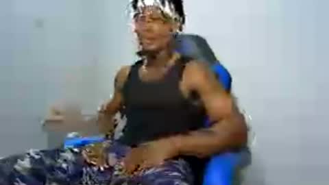 tu morenito online show from August 13, 3:09 am