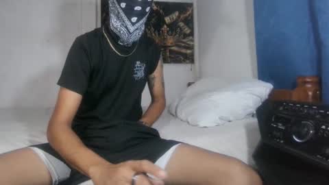 black_leather777 online show from August 4, 4:42 am