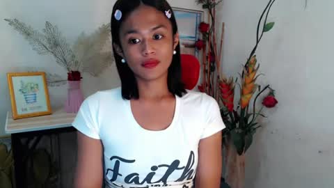 Nympha online show from August 14, 2:04 am