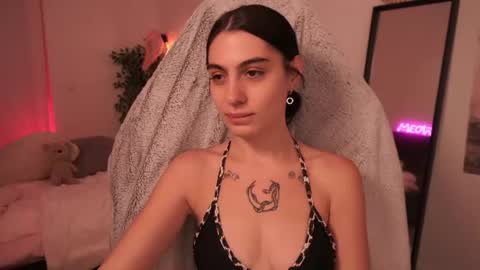 Jane online show from August 9, 7:59 pm