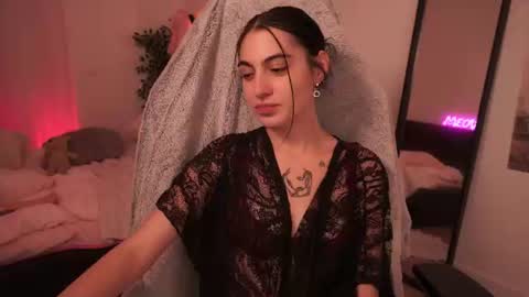 Jane online show from August 10, 9:27 pm