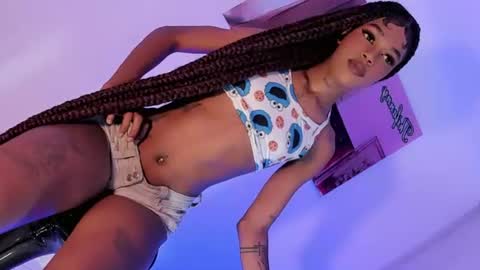 black_thifanny1 online show from July 20, 12:02 am