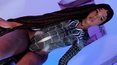 black_thifanny1 online show from August 6, 7:18 am