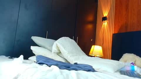 Sophie  online show from July 24, 5:43 am