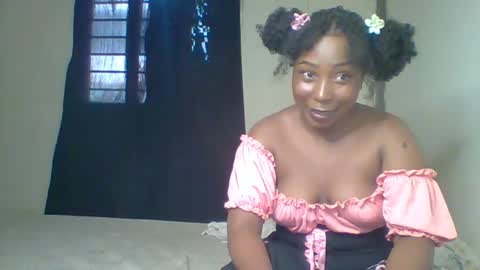 Dee online show from June 26, 9:23 am