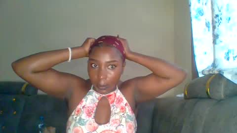 Dee online show from August 15, 12:09 pm