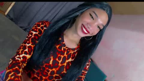 blackbarbie_jamie online show from August 12, 12:40 pm