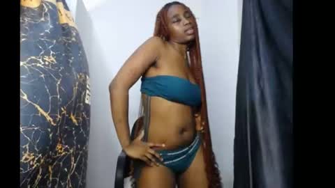 lela online show from August 14, 7:28 pm