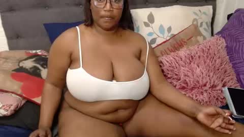 blackbootyx5 online show from August 4, 8:06 pm